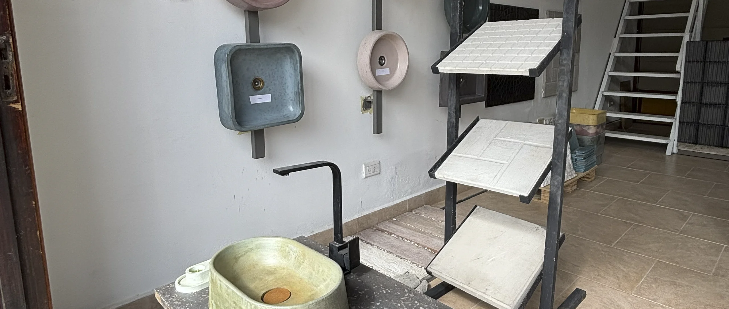 casa_jota_showroom_hero_tandil